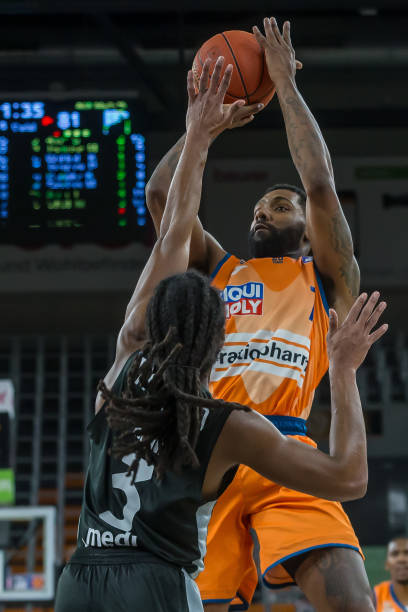 既满足SE 既满足SE