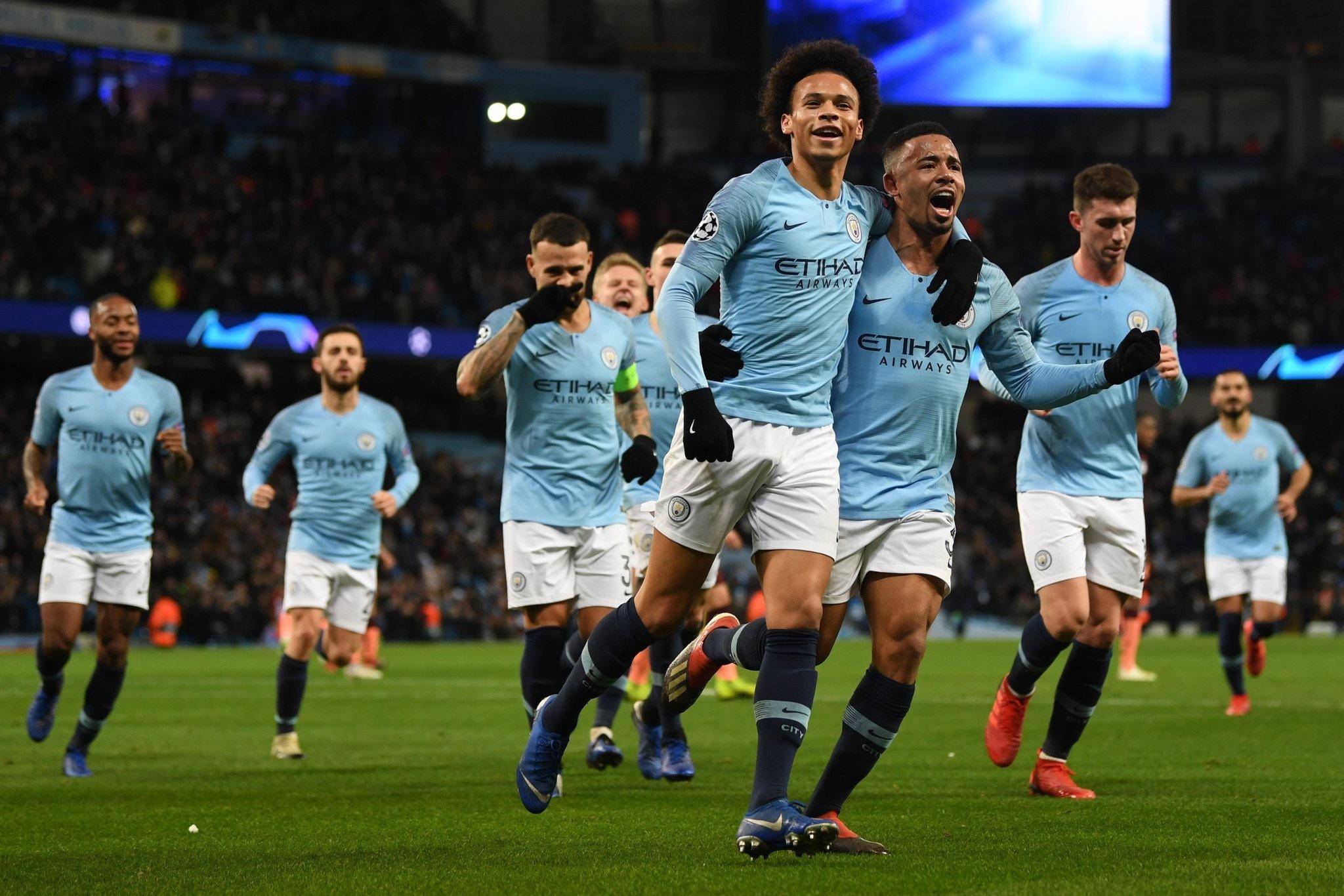 扑救7次 扑救7次