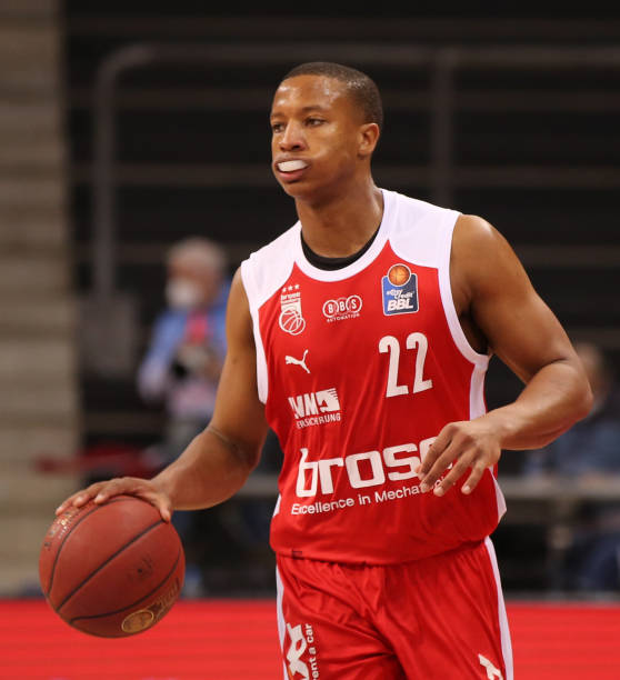 王晓彤与日 王晓彤与日